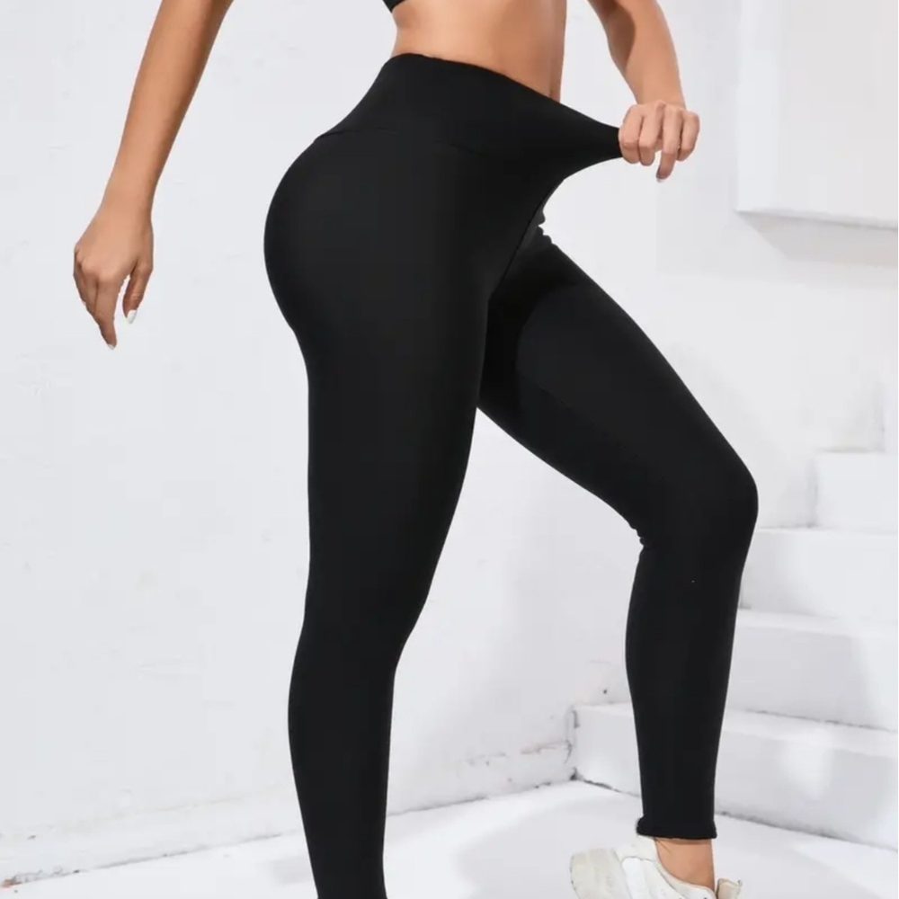 Women's Black High-Waisted Leggings